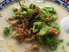 -雪琴面馆富安特色鱼汤面(城中花园店)