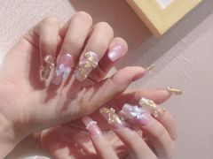 -群丽化妆摄影美甲纹绣培训学校