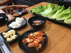 -肉甲韩国木炭烤肉(新壹街1店)