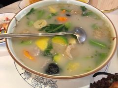 -飞虎过桥米线(翠湖店)