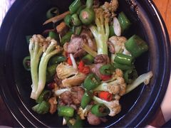 -苹果树下艺术餐厅(宋庄店)