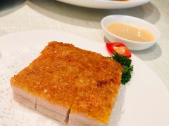脆皮烧肉-御宝轩(益丰·外滩源店)