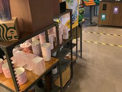 -星巴克(湖州凤凰时代广场店)