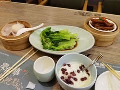 -茶港·点心·啫啫煲(范湖万达广场店)