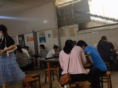 -正宗杨记普洱酸醋米线(总店)