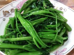 -洪霞餐馆