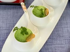 法式蒜香蜗牛-弦月窗LUNETTE BY AMANDA(复兴路店)