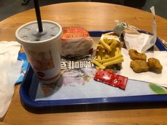 关于可乐-汉堡王(西直门凯德MALL店)