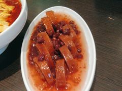 -川流不息·地道川菜·小龙虾(松东路店)