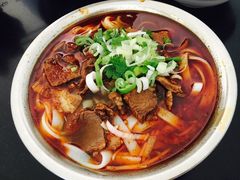 -薛记襄阳香辣牛肉面(平安路店)