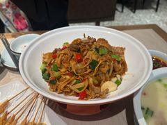 -南山翁新概念川菜(红山常发广场店)