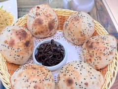 -小红鲸·海鲜餐厅(轸大路店)