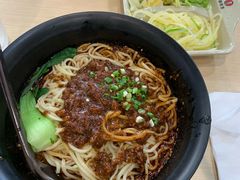 -李先生牛肉面大王(北京站售票厅餐厅)