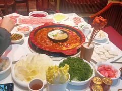 -重庆古城墙火锅(贵阳店)
