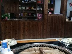 大堂-三里屯土灶炖公鸡地锅鸡(江东店)