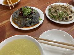 麻豆腐-宝瑞门钉肉饼店