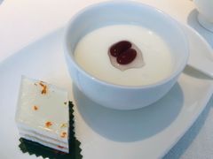 大良双皮奶-香港龙凤楼(巨鹿路洋房店)