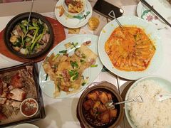 -荷花亭·湖北融合菜(中商广场店)