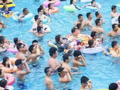 -欢乐水魔方水世界