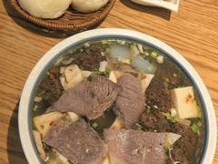 -金莹丸子汤清真(朝外SOHO店)