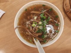 -佬钱湾仔(衣裳街店)