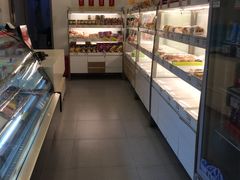 面包甜点陈列柜-静安面包房(天山店)