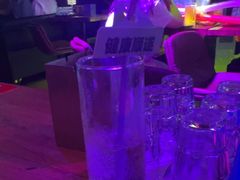 -喜鹊音乐酒馆(西街店)