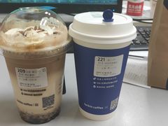 -瑞幸咖啡(国贸商场店)