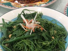-巴依老爷新疆美食(牡丹园店)