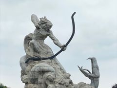 -巴陵广场