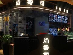 -时尚MEGO商业广场(华新地铁店)