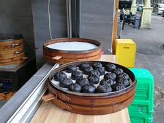 -李与白包子铺(桐梓林店)