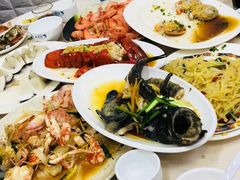 -小辣妹川味海鲜加工店(第一市场椰风巷店)