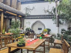 -鲤院·新中式美学·庭院餐厅(夫子庙店)