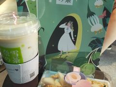 霸气芝士葡萄-奈雪的茶(湖滨银泰in77C区PRO店)