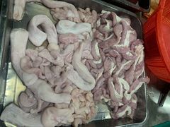 -标记美食新鲜猪杂(兴南大道店)