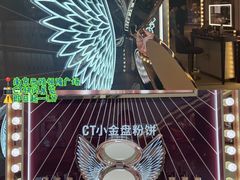 -BALENCIAGA(恒隆广场店)