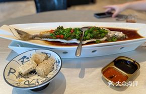 Steamed Whitebait with Fresh Sauce and Hangzhou Chili