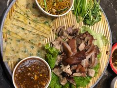 二姐夫盖帘肘子-粗粮人家·东北菜(洋桥店)