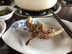 -亿诣蝎府炸酱面羊蝎子火锅(酷车小镇店)