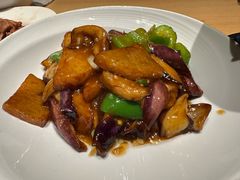 -关东小磨东北菜(上海长风大悦城店)