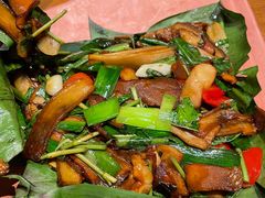 -云海肴·汽锅鸡·云南菜(天山百盛优客店)