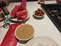-老牌坊云南鱼豆花火锅(哈西万达店)
