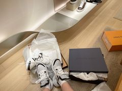-LV路易威登(德基广场店)