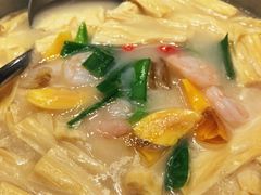上汤虾仁鲜腐竹-禾珍珠家常小馆(河南博物院店)