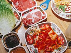 -山焱·炭火自助烤肉(周浦万达店)