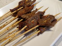牛小串-九府羊·鲜羊火锅·烤串(新华路店)