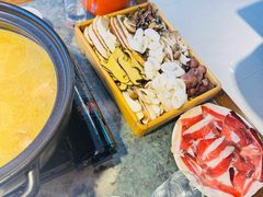 -宣威山野人家·云南菜·菌火锅(金碧店)