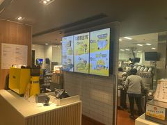 -麦当劳(莘松路芭比伦DT店)