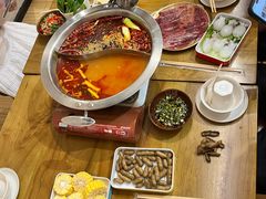 -黔哆哆地摊酸汤火锅(清湖店)